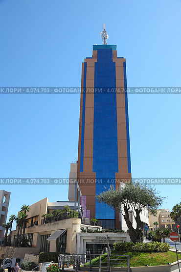 Башня "Портомазо" (Portomaso Business Tower) (2012 год). Редакционное фото, фотограф Виталий Горелов / Фотобанк Лори