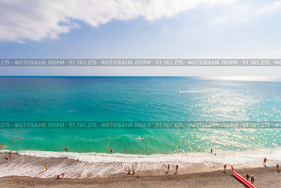Beach in Abkhazia, Gagra town. Пляж отеля 4 звезды Бухта Мечты в Гагре, Абхазия. Стоковое фото, фотограф Елена Серебрякова / Фотобанк Лори