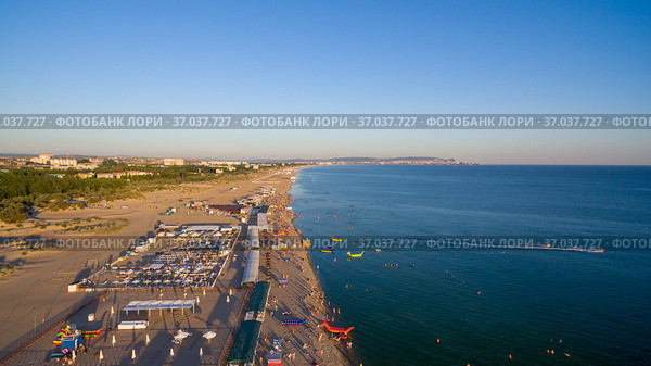 Beach in the Vityazevo villag. Krasnodar region. Russia. (2020 год). Стоковое фото, фотограф Арестов Андрей Павлович / Фотобанк Лори