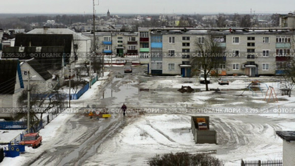 Беларусь, Минская область. На окраине города Вилейки. Стоковое видео, видеограф Ярослав Каминский / Фотобанк Лори