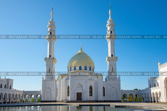 Белая мечеть. Болгар, Республика Татарстан (2024 год). Стоковое фото, фотограф Анна Карасева / Фотобанк Лори