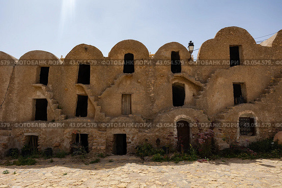 Berber Fortified granary Ksar of Medenine in Tunisia. Стоковое фото, фотограф Яков Филимонов / Фотобанк Лори