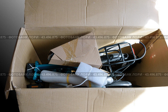 Bicycle in a box. Стоковое фото, фотограф Александр Малышев / Фотобанк Лори