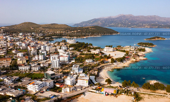 Bird's eye view of Ksamil, village in Albanian Riviera. Стоковое фото, фотограф Яков Филимонов / Фотобанк Лори