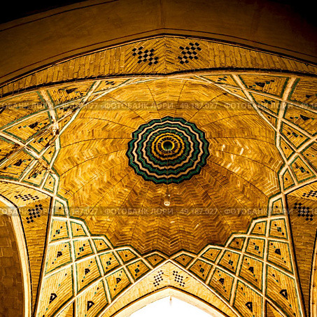 blur in iran abstract texture of the  religion  architecture mosque roof persian history. Стоковое фото, агентство Ingram Publishing / Фотобанк Лори