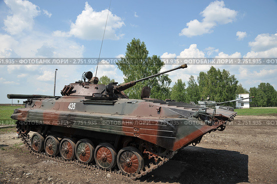 Боевая машина пехоты (2011 год). Редакционное фото, фотограф Free Wind / Фотобанк Лори