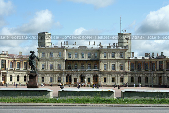 Большой Гатчинский дворец (2010 год). Редакционное фото, фотограф Корчагина Полина / Фотобанк Лори