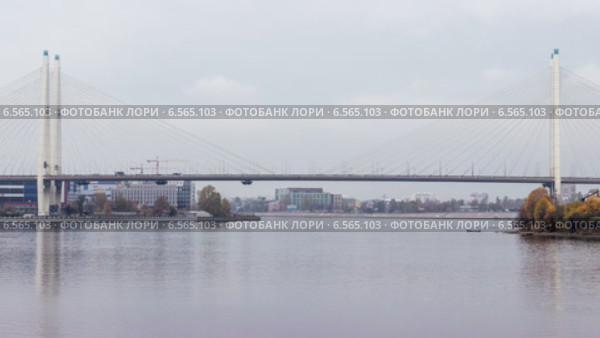 Большой Обуховский вантовый мост через реку Нева, Санкт-Петербург, Россия. Таймлапс, 4К (2014 год). Стоковое видео, видеограф Кекяляйнен Андрей / Фотобанк Лори