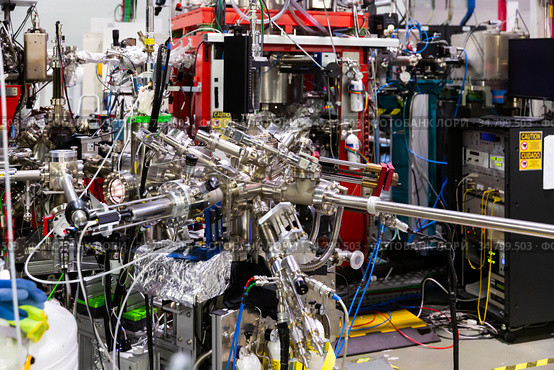 BOREAS beamline in ALBA laboratory (2019 год). Редакционное фото, фотограф Яков Филимонов / Фотобанк Лори
