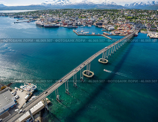 Bridge of city Tromso, Norway (2016 год). Стоковое фото, фотограф Андрей Армягов / Фотобанк Лори