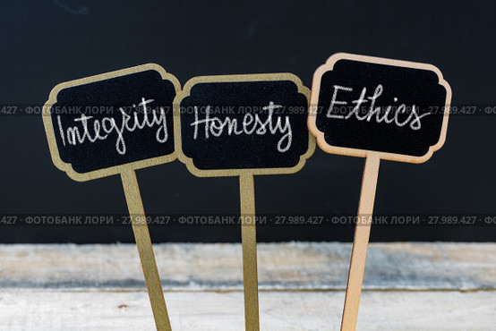 Business message Integrity, Honesty, Ethics. Стоковое фото, фотограф Constantin Stanciu / Smarterpix / Фотобанк Лори