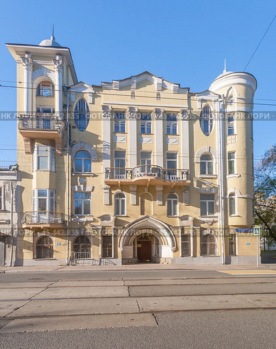 Бывший доходный дом Л.А. Энгельбрехта. Москва, Новокузнецкая улица, 34, стр. 1. Стоковое фото, фотограф Владимир Чинин / Фотобанк Лори