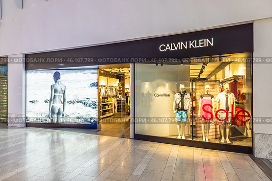 Calvin Klein Clothing Store in The O2 Arena. London, UK, 29 June 2023. Редакционное фото, фотограф Zydrius Tartenis / Фотобанк Лори