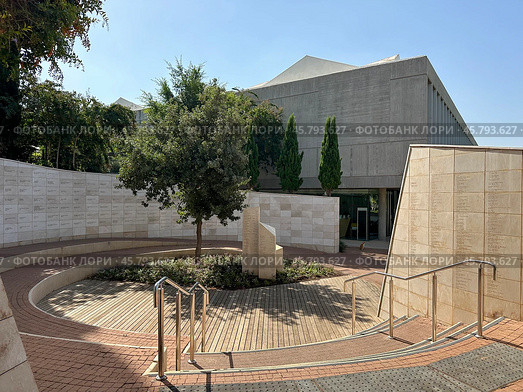 Campus of the Weizmann Institute of Science. Стоковое фото, фотограф Irina Opachevsky / Фотобанк Лори