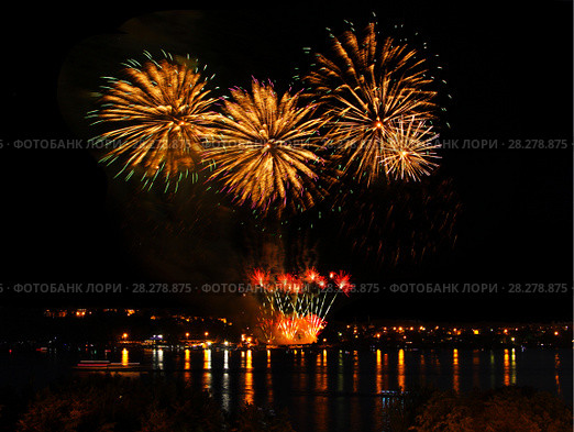 Celebratory bright firework. Стоковое фото, фотограф ElenArt / Фотобанк Лори