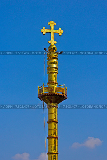 Ченнаи. Гора св. апостола Фомы. Колонна с крестом (2015 год). Стоковое фото, фотограф Вячеслав Беляев / Фотобанк Лори