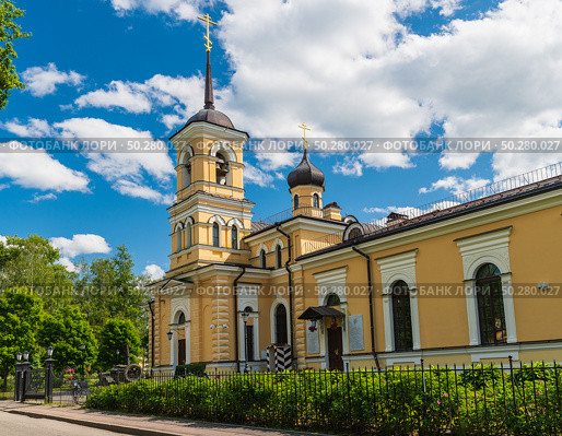 Church of St. Sergius of Radonezh in Pushkin, Saint Petersburg, Russia. Стоковое фото, фотограф Михаил Аккуратoв / Фотобанк Лори