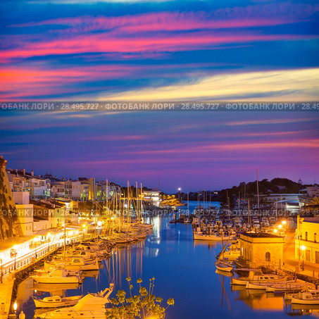 Ciutadella Menorca marina Port sunset town hall and cathedral in Balearic islands (2013 год). Стоковое фото, фотограф Tono Balaguer / Ingram Publishing / Фотобанк Лори