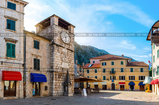 Clock Tower inside the old town of Kotor in Montenegro. Стоковое фото, агентство Ingram Publishing / Фотобанк Лори