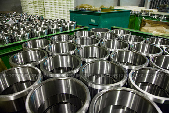 Close-up of bearing outer-race rings. center in focus. Low depth of field. Стоковое фото, фотограф Alexey Rezvykh / Фотобанк Лори