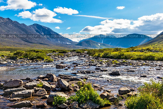 cold stream and mountain range on a summer day. Стоковое фото, фотограф Алексей Яговкин / Фотобанк Лори
