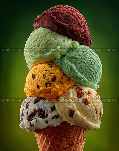 Colorful Ice Cream Cone Stacked With Five Different Flavors Against a Vibrant Green Background. Стоковое AI-изображение, AI-художник Юлия Гапеенко / Фотобанк Лори