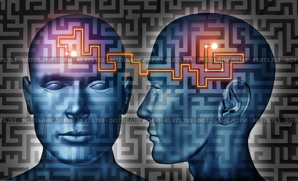 Communication solutions and mind control with a group of communicating human heads on a labyrinth or maze pattern with a laser light connecticn the thinking network of two brains. Стоковое фото, агентство Ingram Publishing / Фотобанк Лори