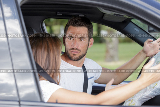 couple argue in the car. Стоковое фото, агентство Ingram Publishing / Фотобанк Лори