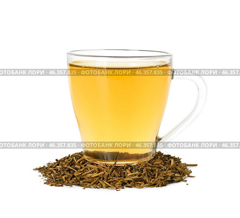 Cup of tasty hojicha green tea on white background. Стоковое фото, фотограф Pixel_shot / Фотобанк Лори