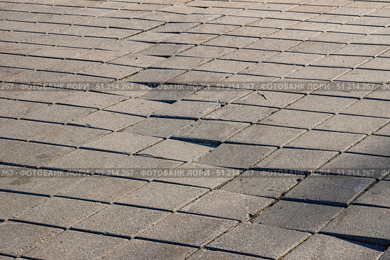 Damaged Paving Stones Caused by Groundwater Erosion and Lack of Drainage System. Стоковое фото, фотограф Дмитрий Коростылев / Фотобанк Лори