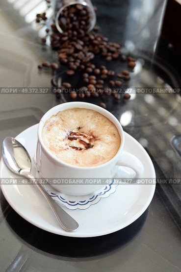 delicious coffee with icecream  in cafe. Стоковое фото, агентство Ingram Publishing / Фотобанк Лори