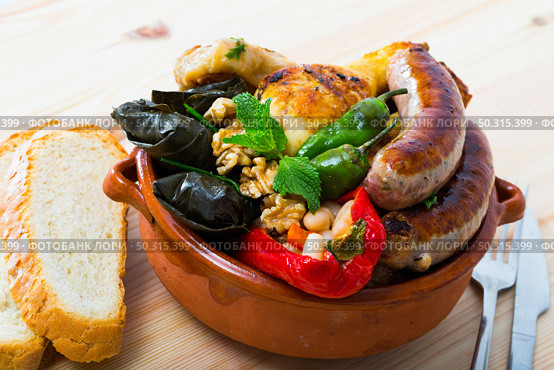 Dish of Bulgarian cuisine Kapama. Стоковое фото, фотограф Яков Филимонов / Фотобанк Лори