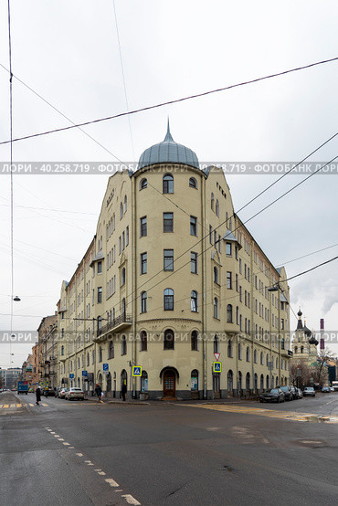 Доходный дом П. М. Станового. Санкт-Петербург (2023 год). Редакционное фото, фотограф Александр Щепин / Фотобанк Лори