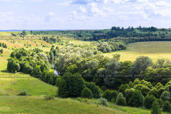 Долина реки Серена близ Шамордино (2014 год). Стоковое фото, фотограф Сергей Лаврентьев / Фотобанк Лори