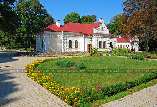 Дом Кочубея в Батурине (2009 год). Редакционное фото, фотограф Николай Голицынский / Фотобанк Лори