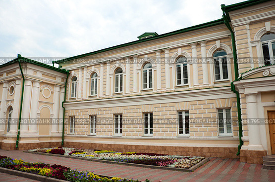 Дом купца Русинова ,  построен в первой половине XIX века, ныне Дворец бракосочетания. Липецк (2011 год). Стоковое фото, фотограф Володина Ольга / Фотобанк Лори