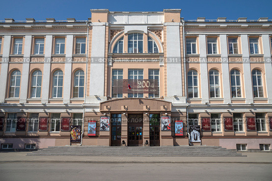 Донской театр драмы и комедии имени Комиссаржевской. Новочеркасск, Ростовская область. Редакционное фото, фотограф Анна Карасева / Фотобанк Лори