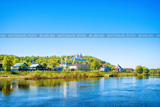 Древний город Гороховец на берегу Клязьмы. Стоковое фото, фотограф Илья Старков / Фотобанк Лори