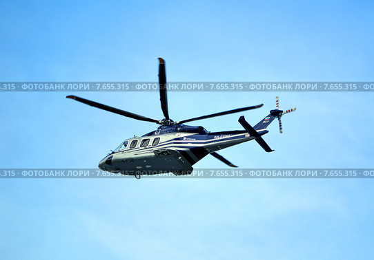 Двухмоторный многоцелевой вертолёт AgustaWestland AW139 (регистрационный номер RA-01680) (2015 год). Редакционное фото, фотограф Александр Замараев / Фотобанк Лори