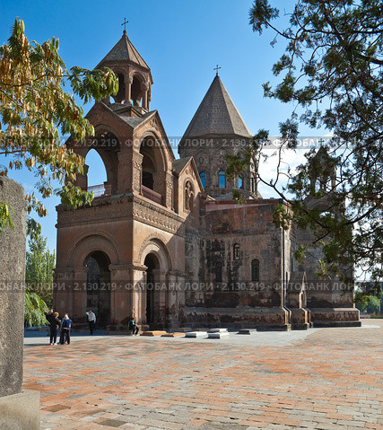 Эчмиадзинский кафедральный собор, Армения (2010 год). Стоковое фото, фотограф Иван Сазыкин / Фотобанк Лори