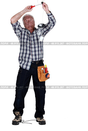 Electrocuted man. Стоковое фото, агентство Ingram Publishing / Фотобанк Лори