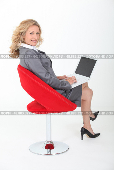 Elegant businesswoman posing. Стоковое фото, агентство Ingram Publishing / Фотобанк Лори