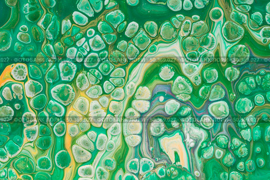 emerald green bubbles acrylic painting. Стоковое фото, агентство Ingram Publishing / Фотобанк Лори