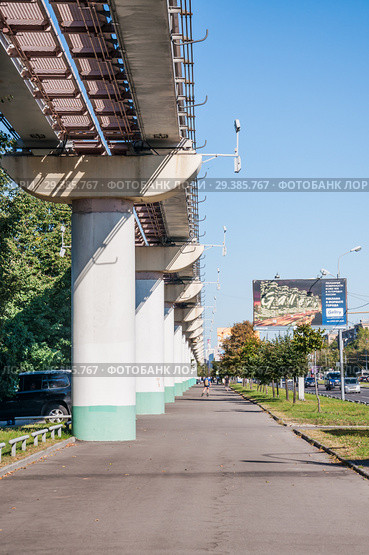 Эстакада Московского монорельса (ММТС) (2015 год). Редакционное фото, фотограф Алёшина Оксана / Фотобанк Лори