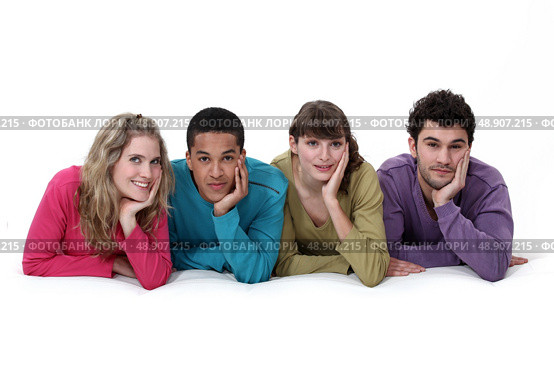 Ethnically diverse group of young people. Стоковое фото, агентство Ingram Publishing / Фотобанк Лори