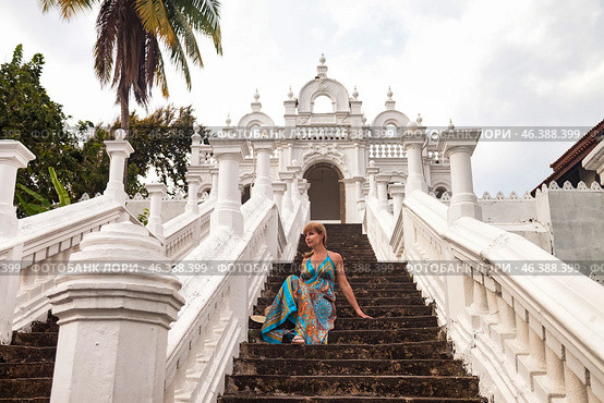 Exploring the Historic Architecture in Serene Sri Lanka's Sacred Spaces (2022 год). Стоковое фото, фотограф Aleksandr Golubev / Фотобанк Лори