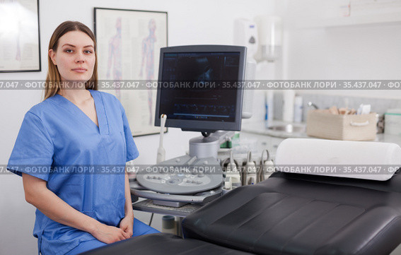 Female sonographer portrait. Стоковое фото, фотограф Яков Филимонов / Фотобанк Лори