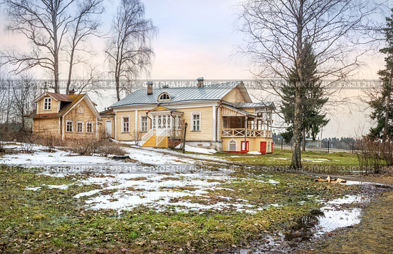 Флигель и кухня Outbuilding with kitchen in Muranovo (2020 год). Редакционное фото, фотограф Baturina Yuliya / Фотобанк Лори