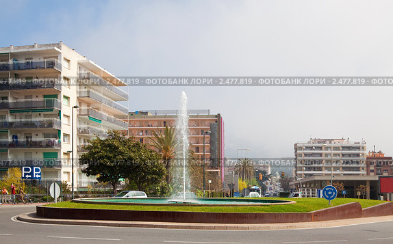 Фонтан в городе Ллорет, Испания (2011 год). Редакционное фото, фотограф Яков Филимонов / Фотобанк Лори