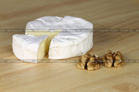 food cheese aliment mold camembert. Стоковое фото, фотограф Karl Koller / PantherMedia / Фотобанк Лори